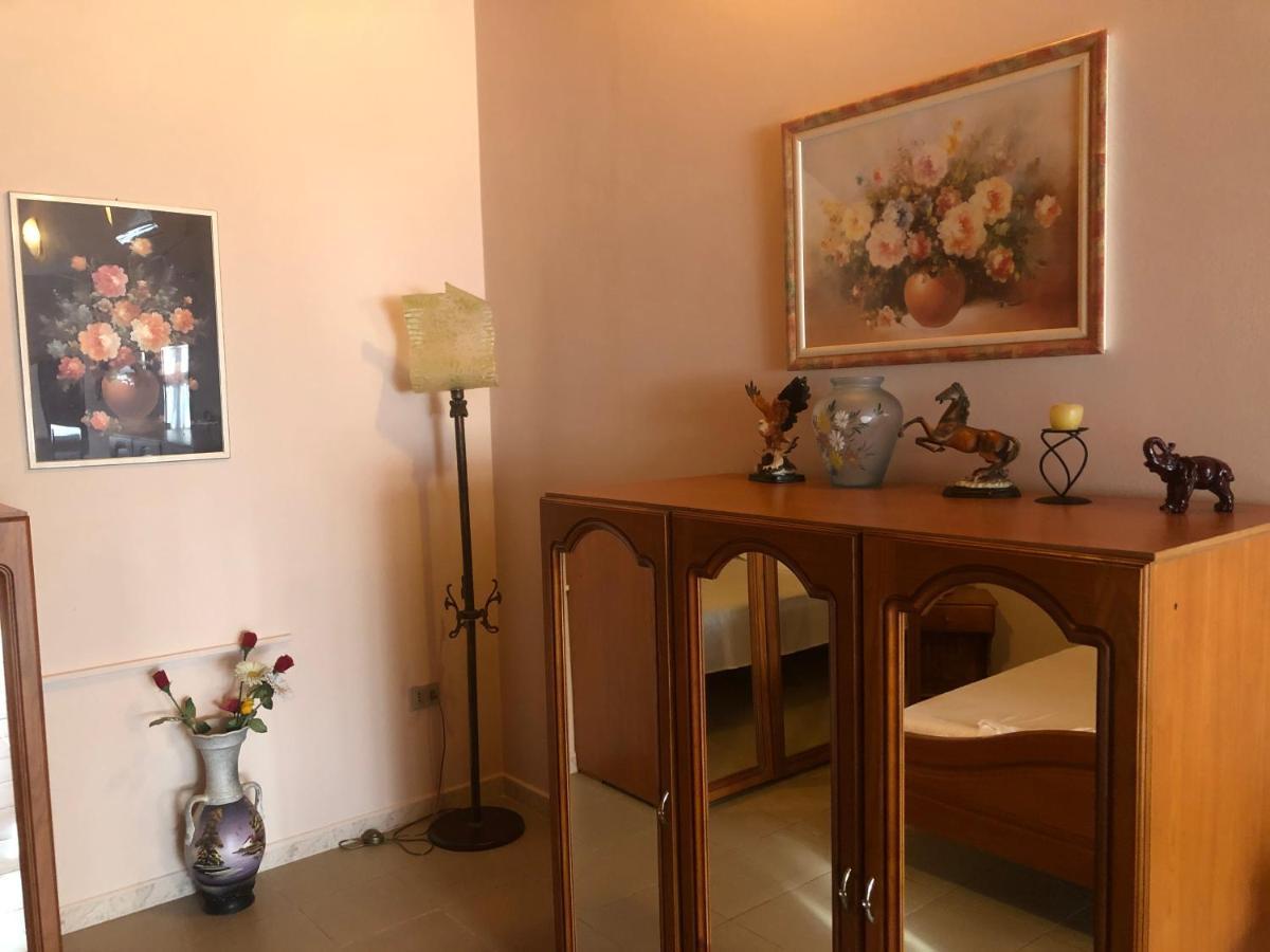 Villa Pepeto Durres Albania エクステリア 写真